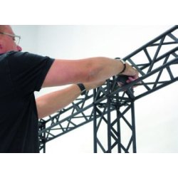 Travers Trippel bannervegg