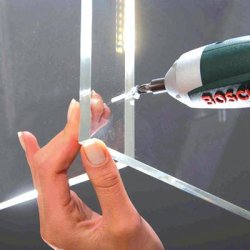 Brochureholder med 6 A4-hylder  Model Zigzag